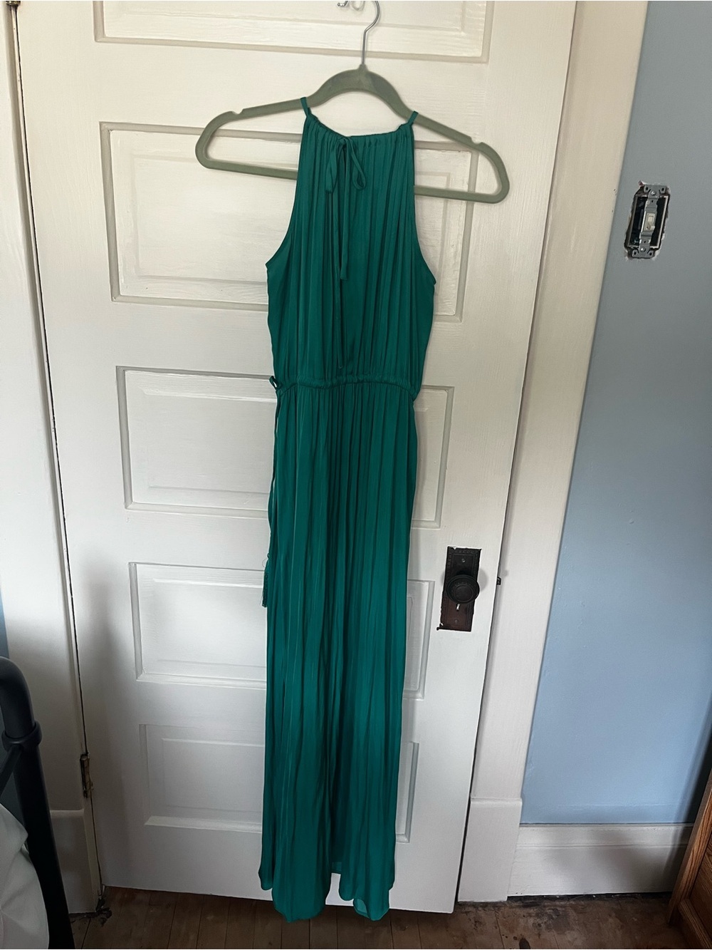 LOFT Emerald Green Halter Maxi Dress | Pleated | Size Small - Picture 6 of 12